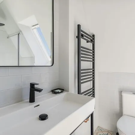 Am Silberberg, דירה